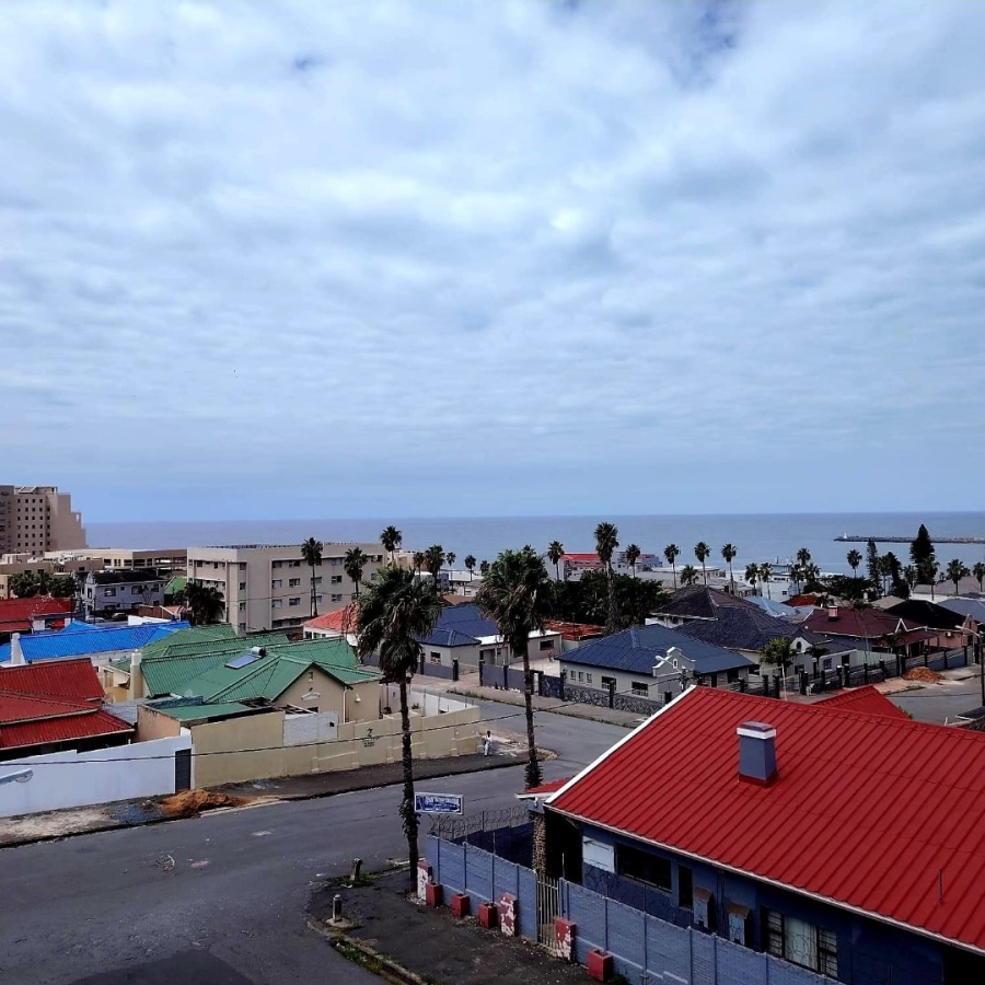 2 Bedroom Property for Sale in Quigney Eastern Cape